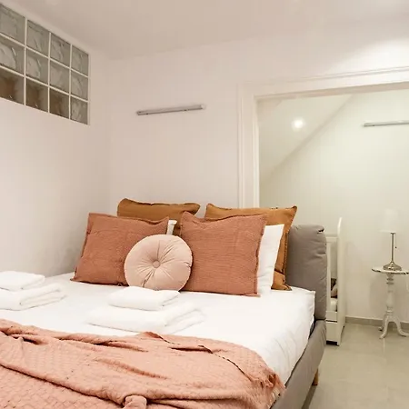 Chic 1bed Retreat In Bairro Alto Διαμέρισμα