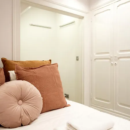 Chic 1bed Retreat In Bairro Alto * Lisbon