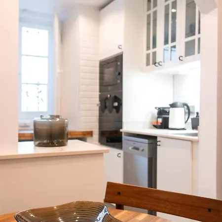 Chic 1bed Retreat In Bairro Alto Apartament *
